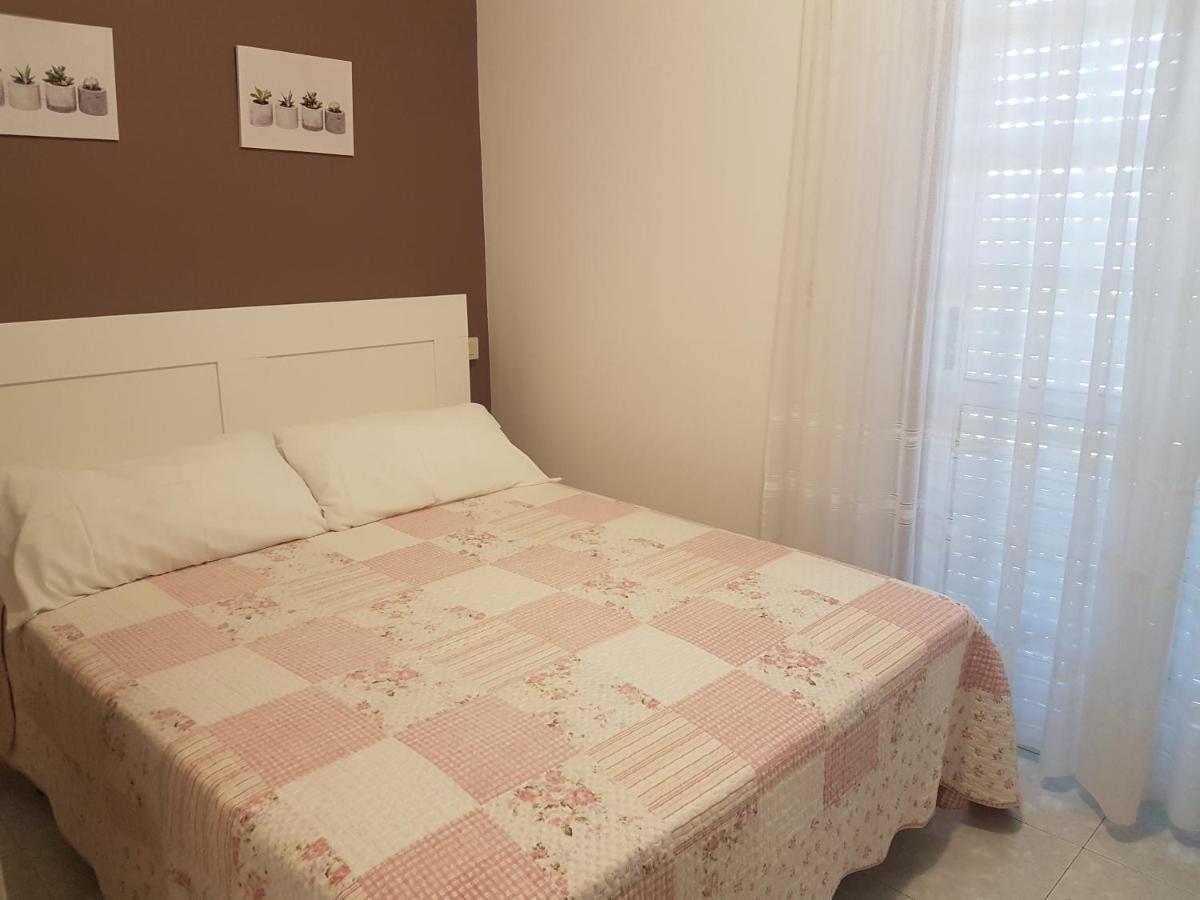 Hostal Xaraiba Sanxenxo Exteriér fotografie